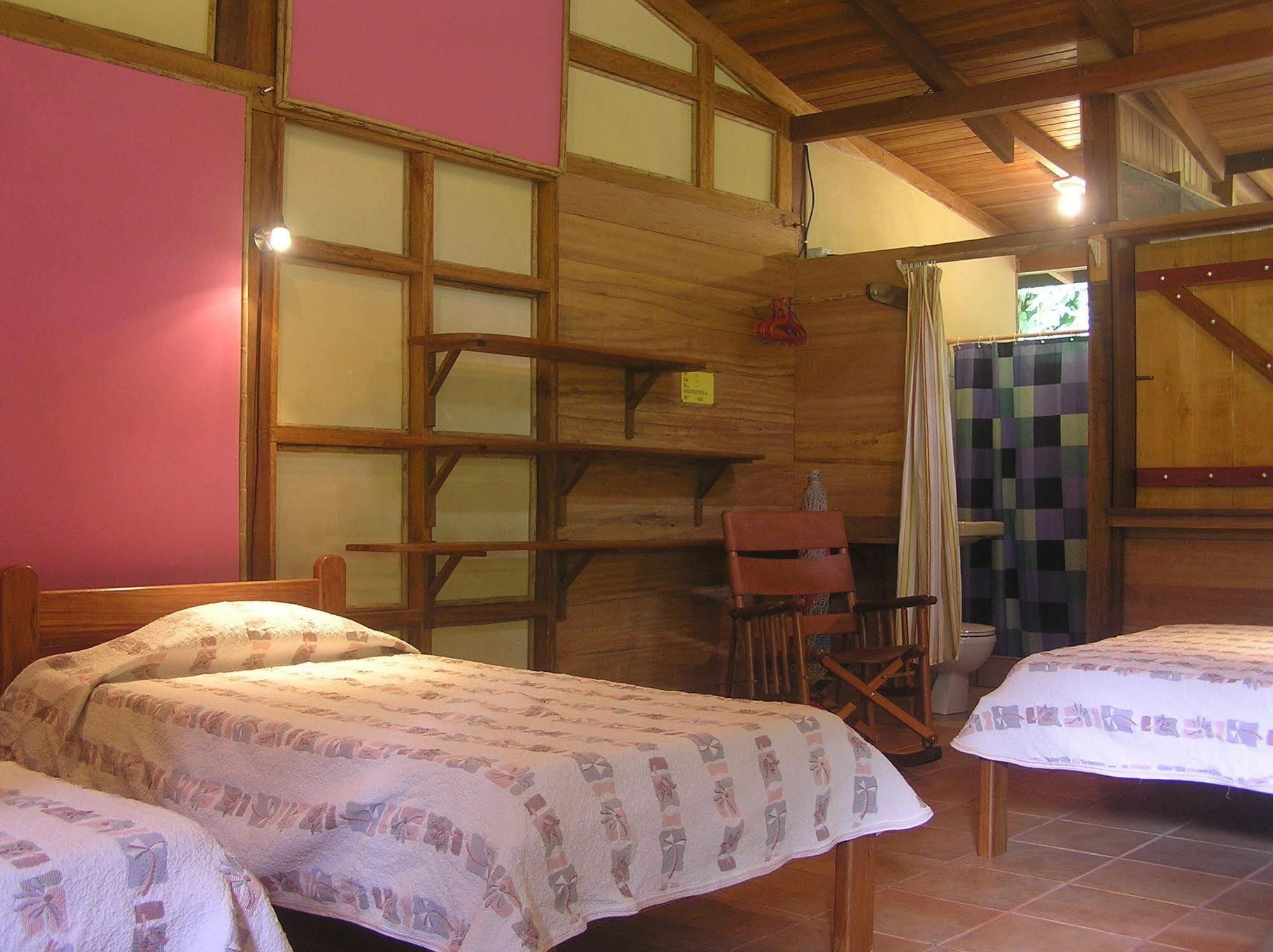 Mogos Suital Lodge מראה חיצוני תמונה